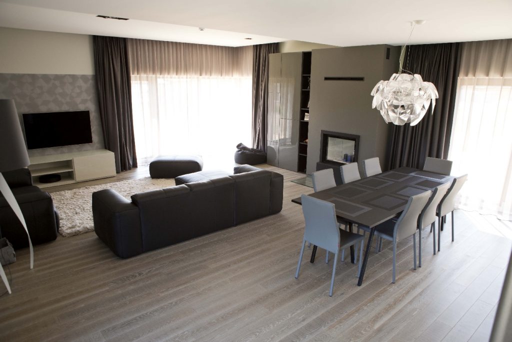 Medinės grindys: ąžuolinės, spalva Skaidriai balta Q-3409.