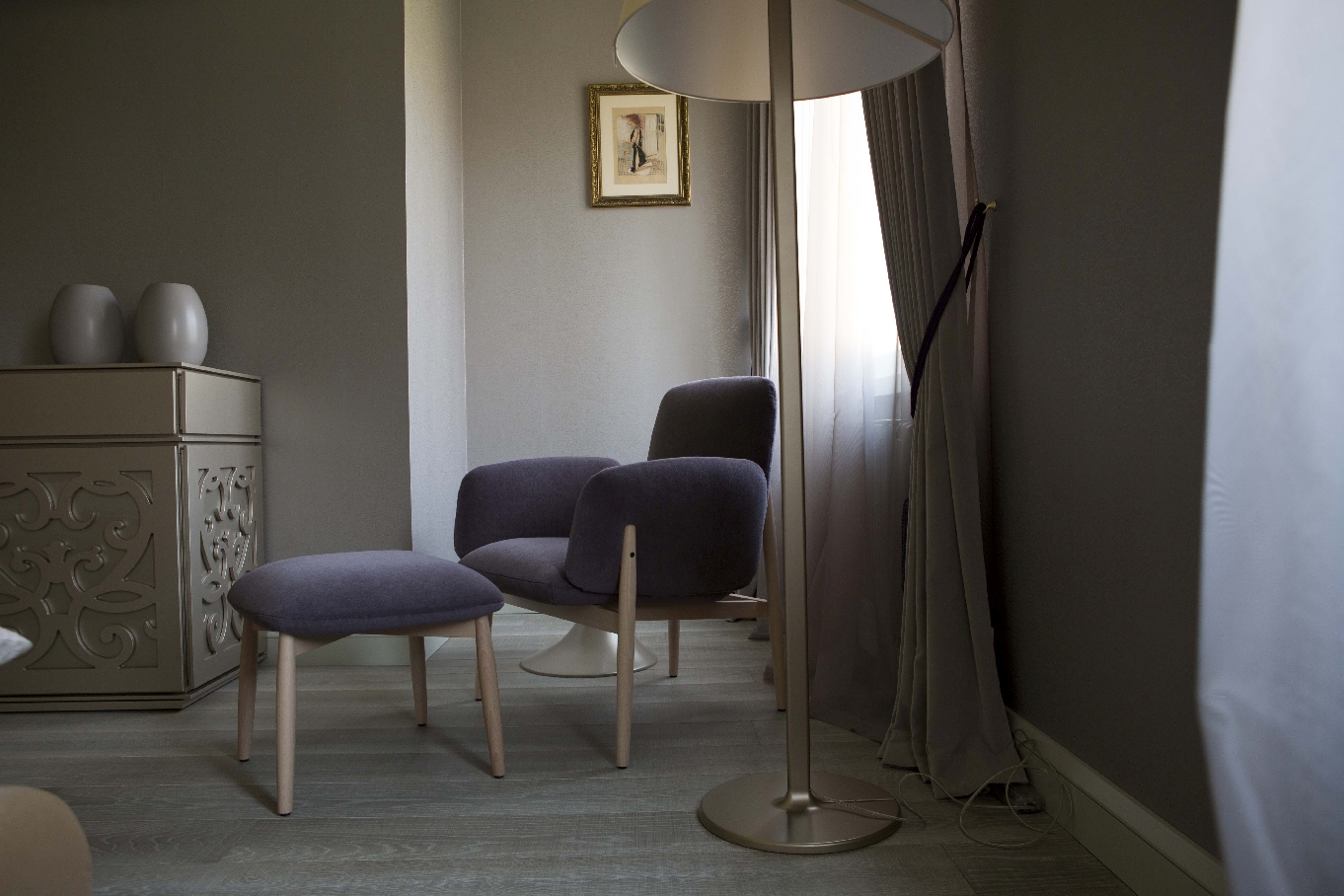 Medinės grindys iš ąžuolo: spalva Balta Q-3408.