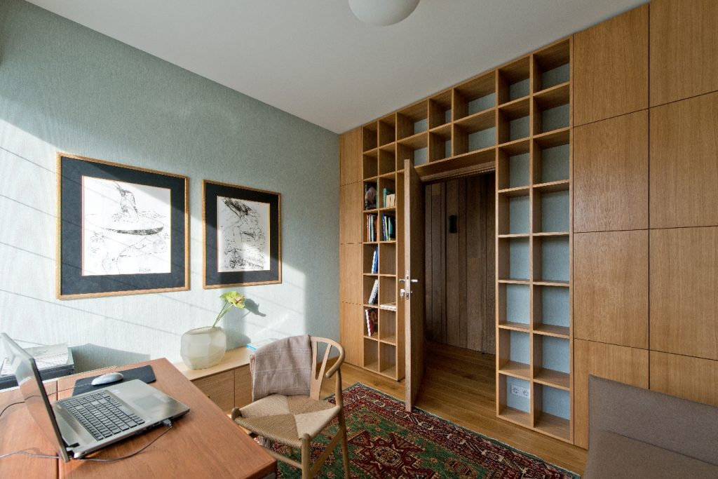 Medinės grindys deko siena skaidriai balta Q-3409 Medžio stilius