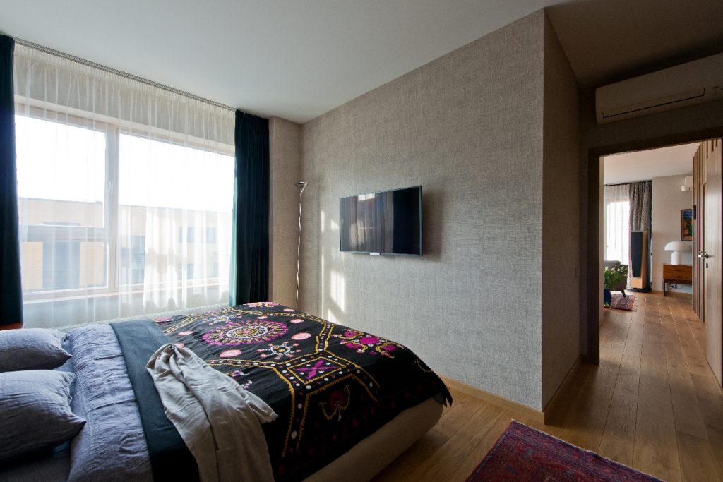 Medinės grindys deko siena skaidriai balta Q-3409 Medžio stilius