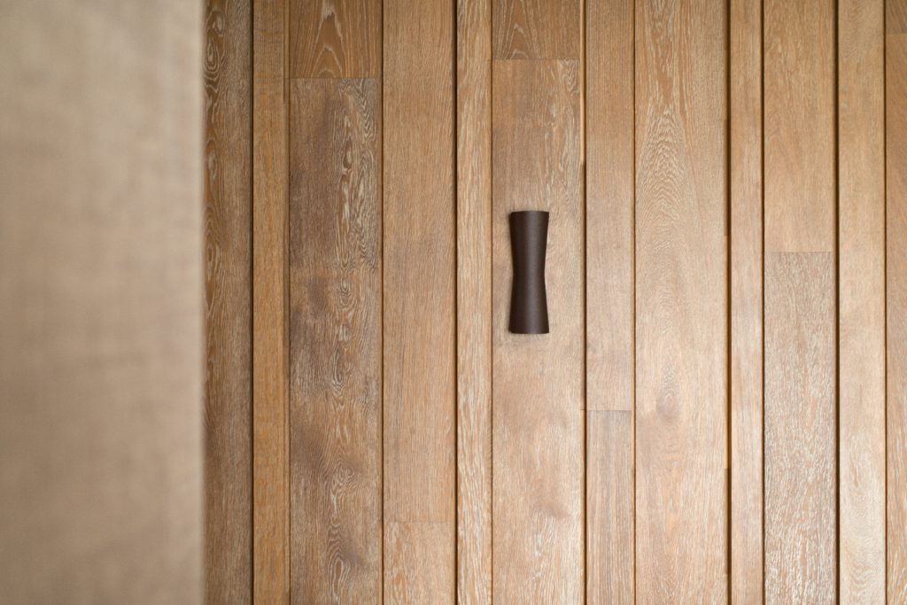 Medinė ąžuolinė Deko siena.