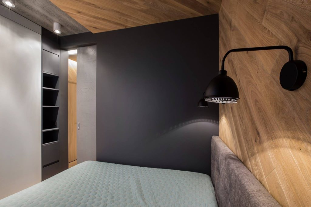 Medinės ąžuolinės grindys, medinė deko siena: Skaidriai balta 3409 Medžio stilius