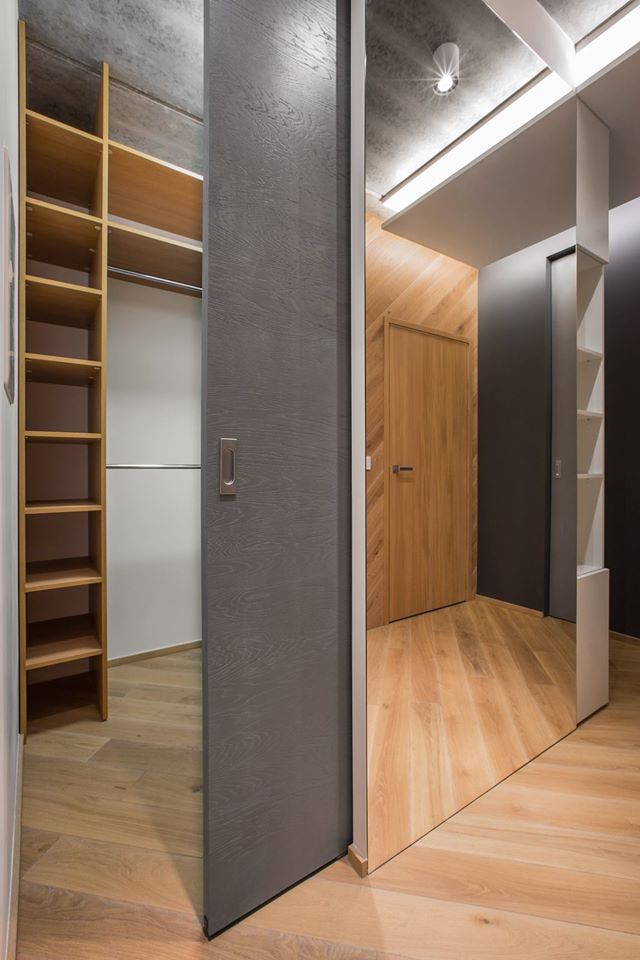 Medinės ąžuolinės grindys, medinė deko siena: Skaidriai balta 3409 Medžio stilius