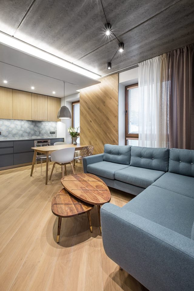 Medinės ąžuolinės grindys, medinė deko siena: Skaidriai balta 3409 Medžio stilius