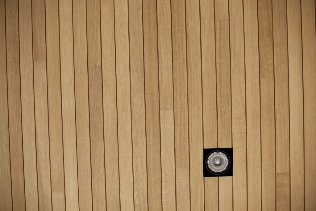 Medinės ąžuolinės deko lubos: Bespalvė alyva 3305.