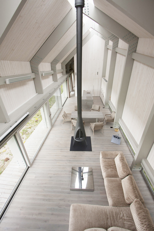 Medinės grindys SKaidriai balta Q-3408 Medžio stilius