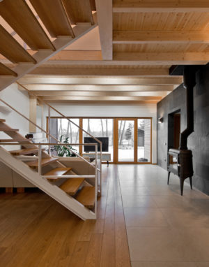 Mediniai laiptai U forma Bespalvė alyva 3305 Medžio stilius