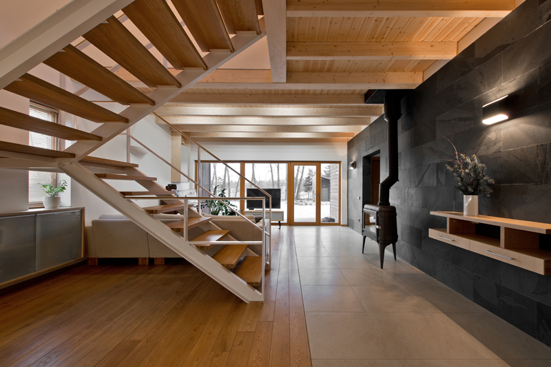 Mediniai laiptai U forma Bespalvė alyva 3305 Medžio stilius