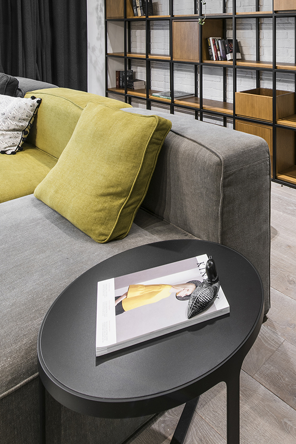 Medinės grindys skaidriai balta Q-3409 Medžio stilius ąžuolinės grindys