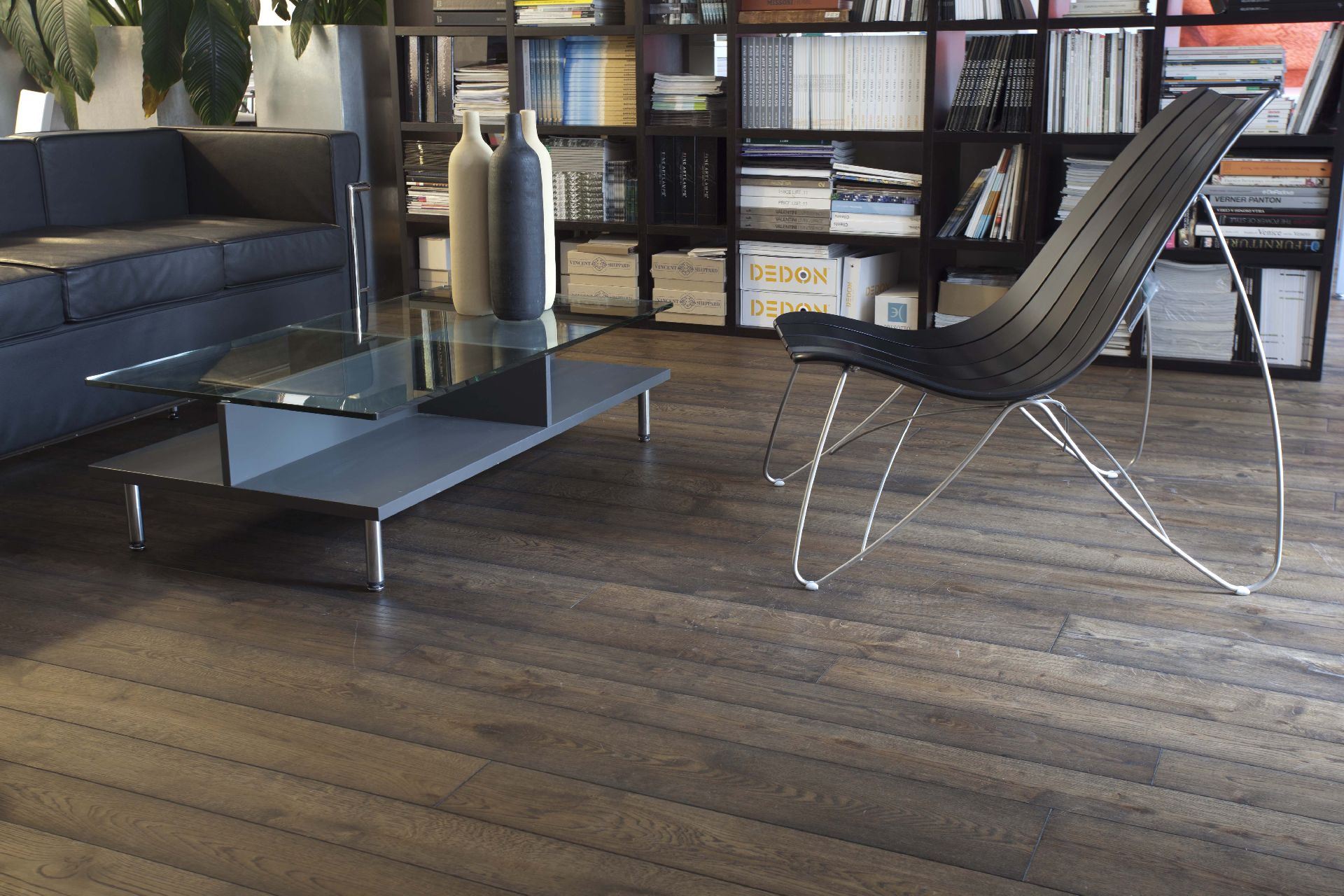 Medinės grindys iš ąžuolo: spalva Juodmedis 3409.