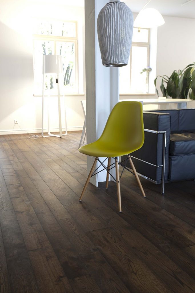 Studio Casa Medžio stilius interjeras