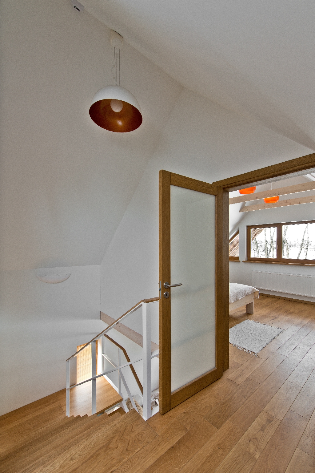 Medinės ąžuolinės durys D1F1S D1F alyvuotos Bespalvė alyva Medžio stilius deko siena