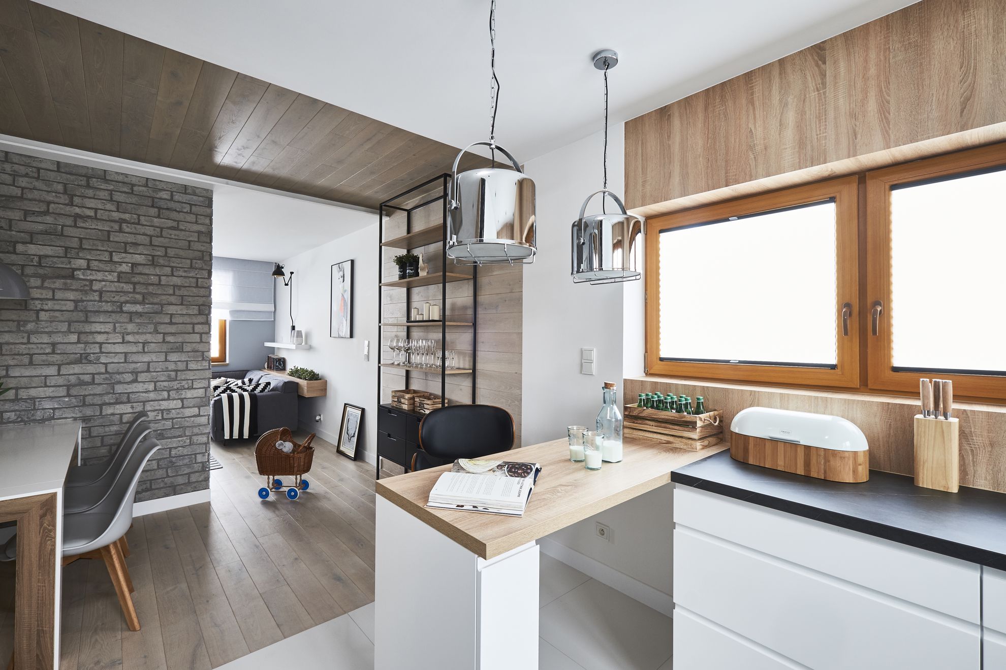 Medinės grindys Mediniai laiptai I forma Nordic N-3408 Medžio stilius