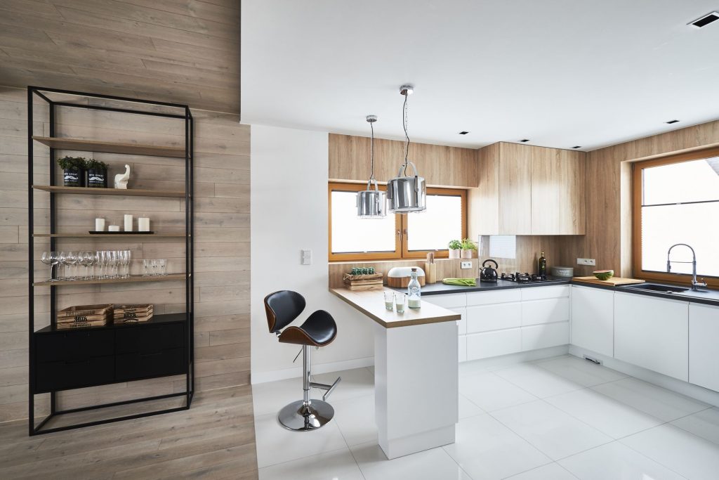 Medinės grindys Mediniai laiptai I forma Nordic N-3408 Medžio stilius