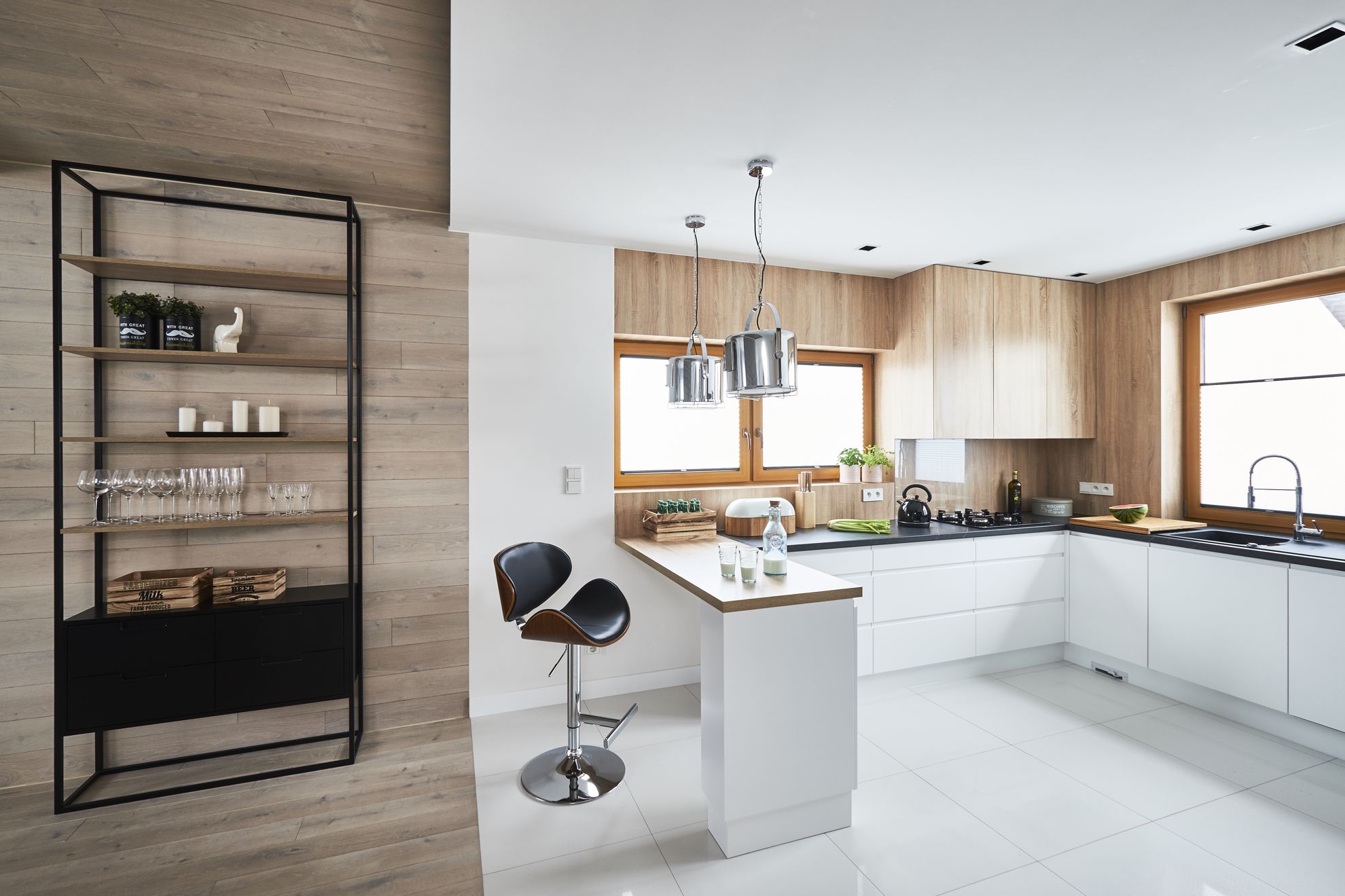 Medinės grindys Mediniai laiptai I forma Nordic N-3408 Medžio stilius