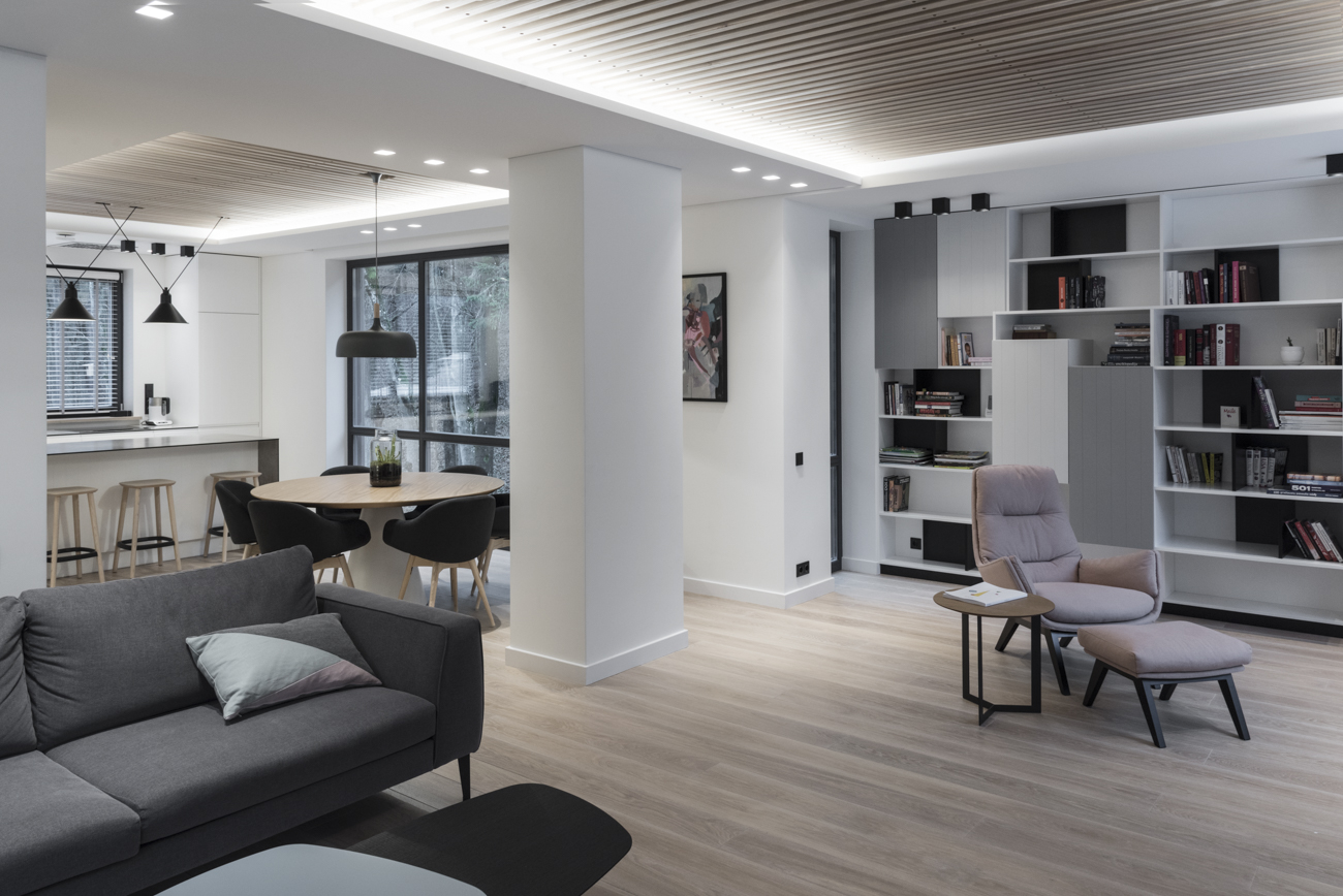 Medinės grindys mediniai laiptai U forma Balta 3408 Medžio stilius