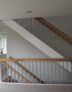 Mediniai ąžuoliniai laiptai I forma Bespalvė alyva 3305 Medžio stilius