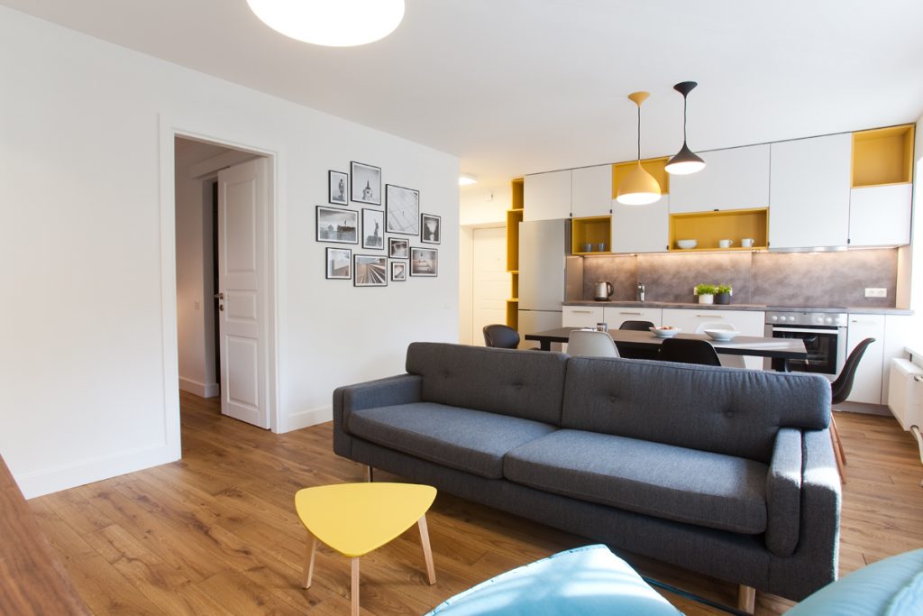 Medinės ąžuolinės grindys Besplavė alyva 3305 Medžio stilius