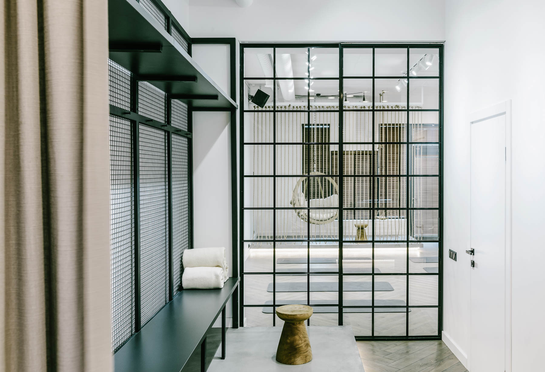 Medinės grindys: spalva Pilka Basalt 3474 Medžio stilius