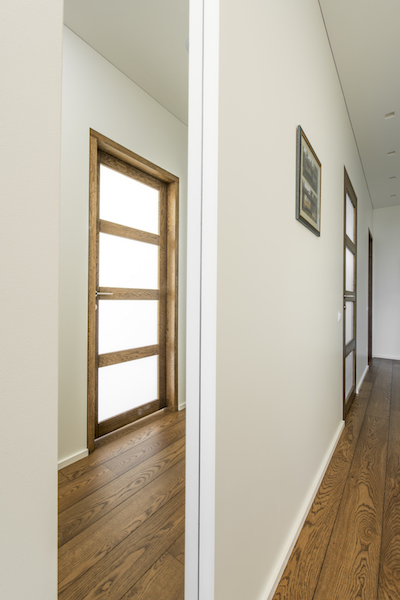 Medinės ąžuolinės durys D4F4S 3481 riešutas Medžio stilius