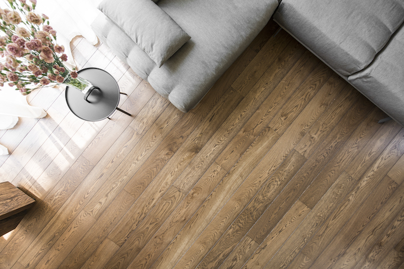 Medinės grindys: ąžuolinės, spalva Riešutas 3481.