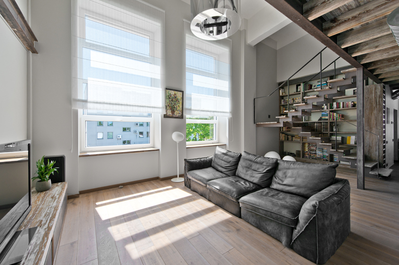 Medinės grindys Ąžuolinė grindinė lenta 3409 Skaidriai balta Medžio stilius