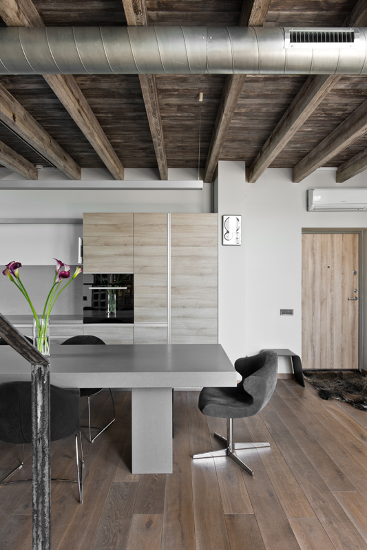 Medinės grindys Ąžuolinė grindinė lenta 3409 Skaidriai balta Medžio stilius