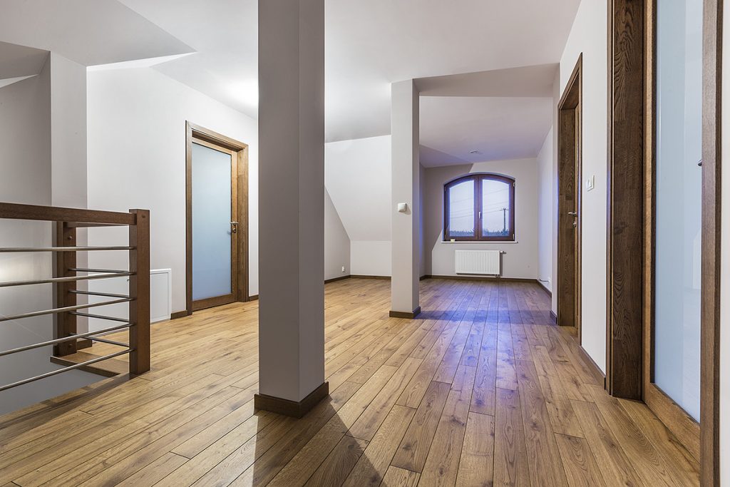 mediniai laiptai U forma Riešutas 3481 Medžio stilius