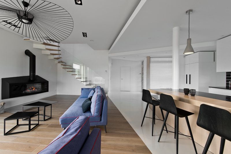 Medinės ąžuolinės grindys Skaidriai balta 3409 Medžio stilius