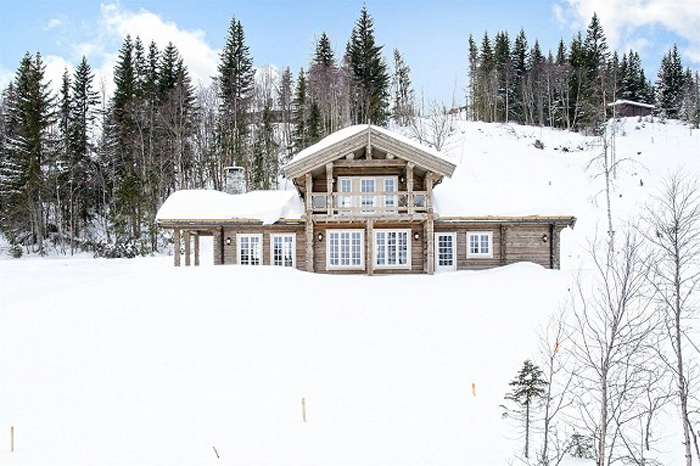 Medinės grindys iš ąžuolo: spalva Skaidriai balta 3409.