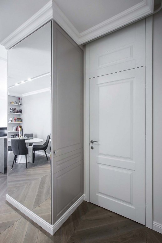 Medinės grindys Chevron eglutė Skaidriai balta Q-3409 Medžio stilius