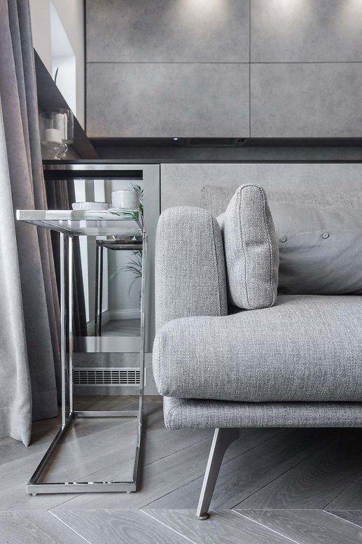 Medinės grindys Chevron eglutė Skaidriai balta Q-3409 Medžio stilius