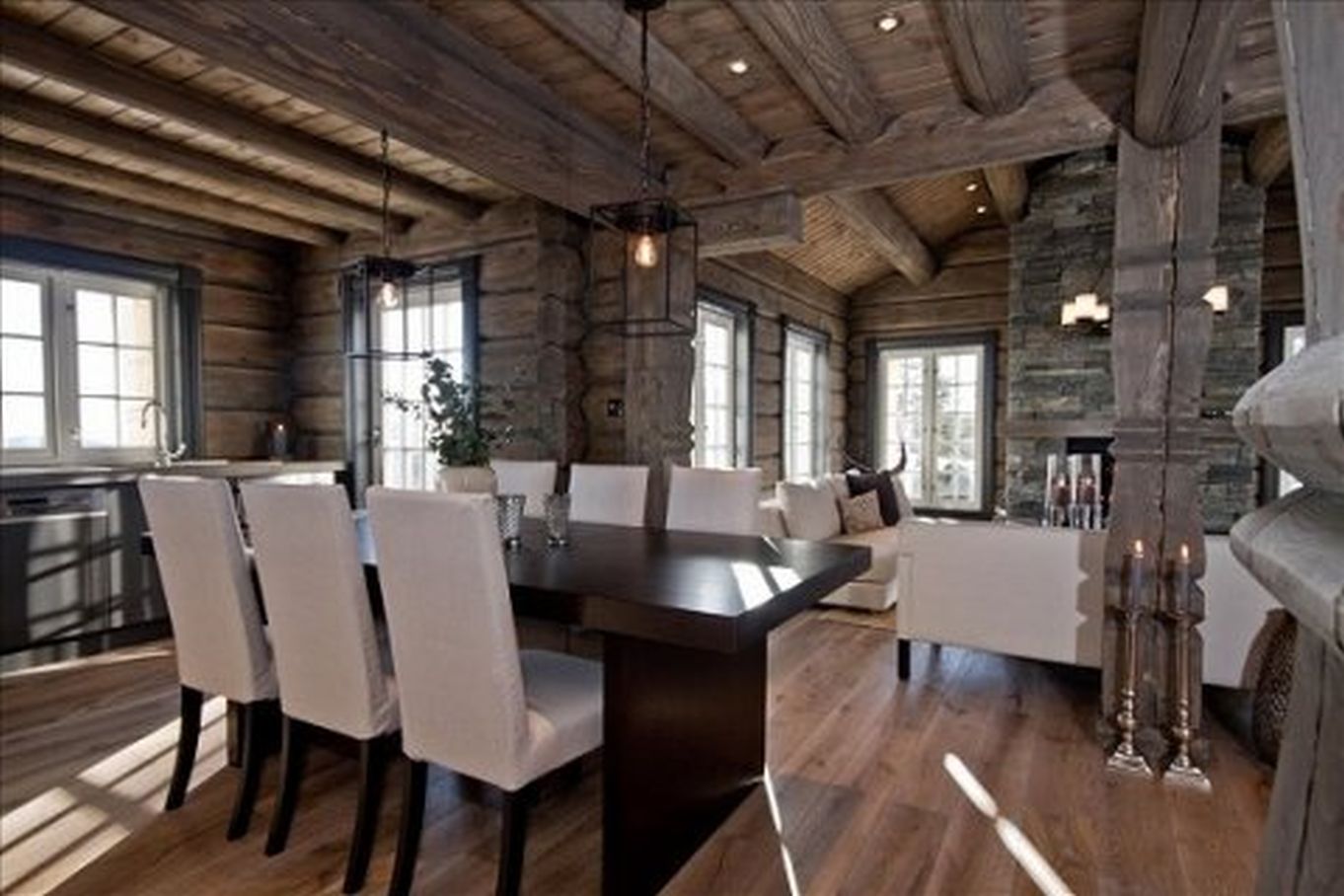 Medinės grindys iš ąžuolo: spalva Skaidriai balta 3409.