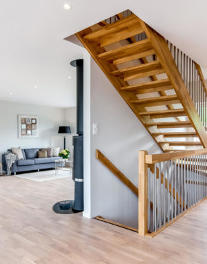 mediniai ąžuolo masyvo laiptai I forma Bespalvė alyva 3305 Medžio stilius