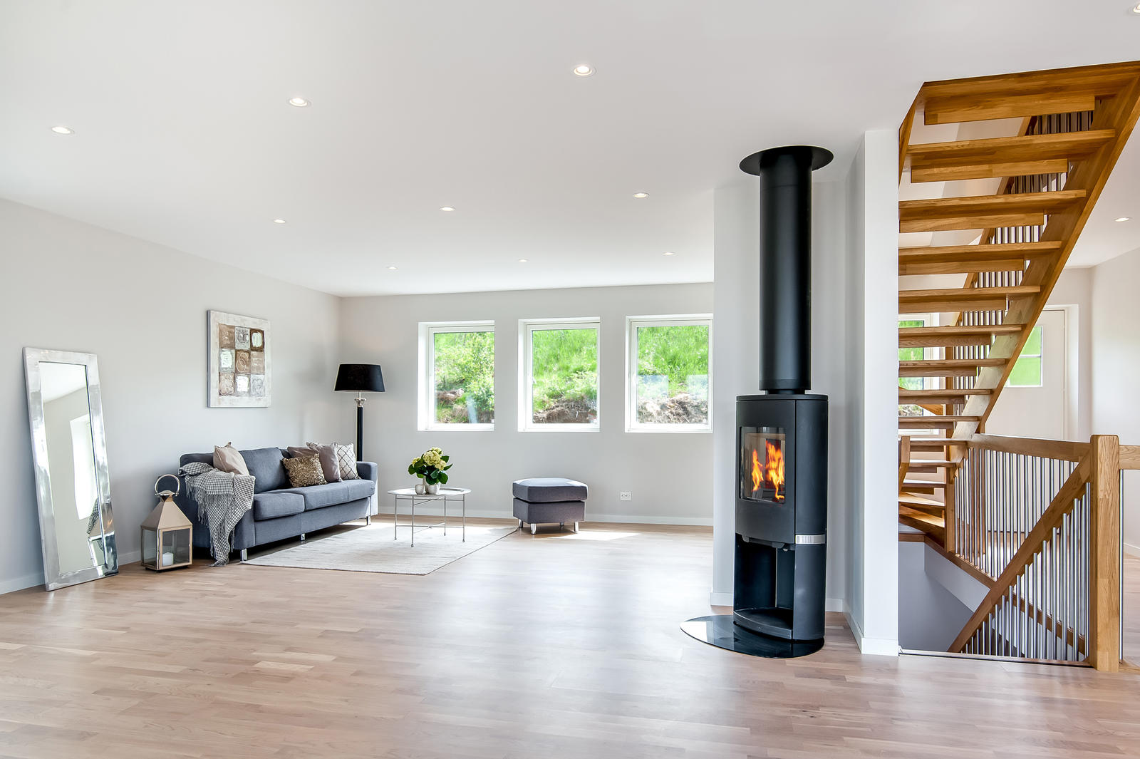 mediniai ąžuolo masyvo laiptai I forma Bespalvė alyva 3305 Medžio stilius