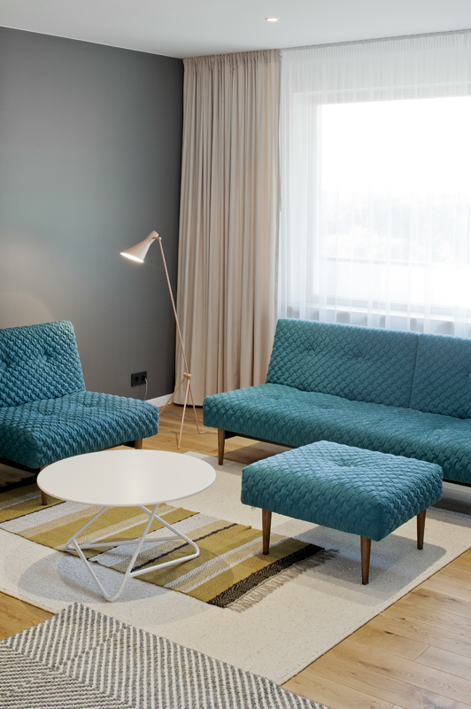 Medinės grindys ąžuolinės Bespalvė alyva 3305 Medžio stilius