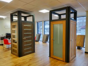 Panevezio-salonas-131205