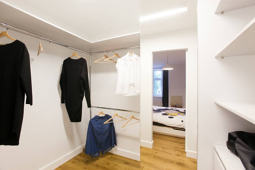 Medinės ąžuolinės grindys: Bespalvė alyva 3305.