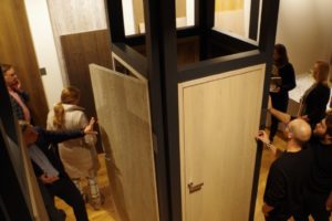 Medzio stilius naujienos durys grindys olivari rankenos