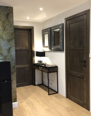 Medinės ąžuolo masyvo durys: Juodmedis 3490, modelis D3F.