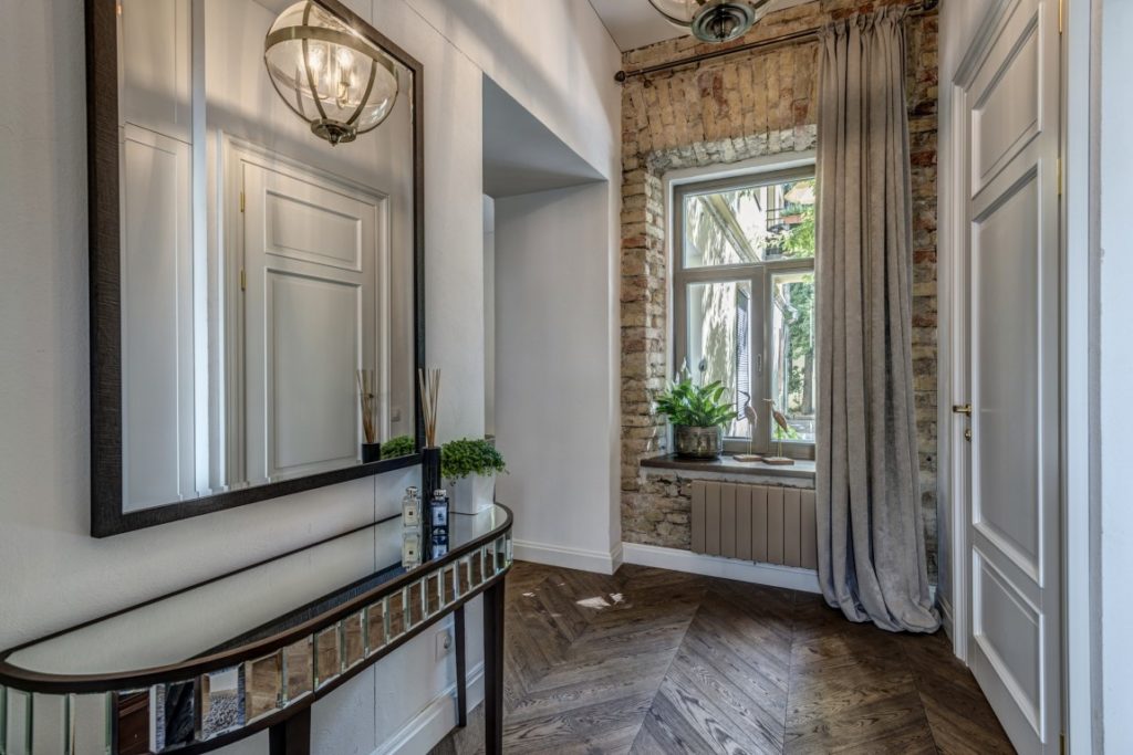 medines grindys eglute 3481 riesutas rustikas Medzio stilius