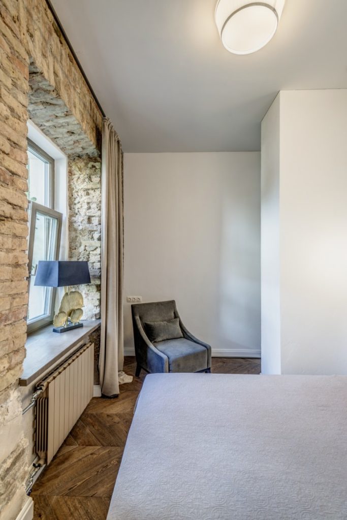 medines grindys eglute 3481 riesutas rustikas Medzio stilius