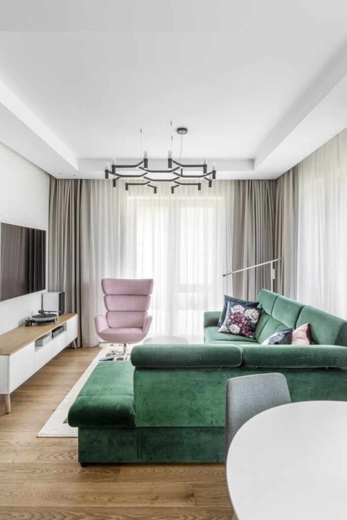 Medines grindys 3305 Bespalve alyva. Medzio stilius