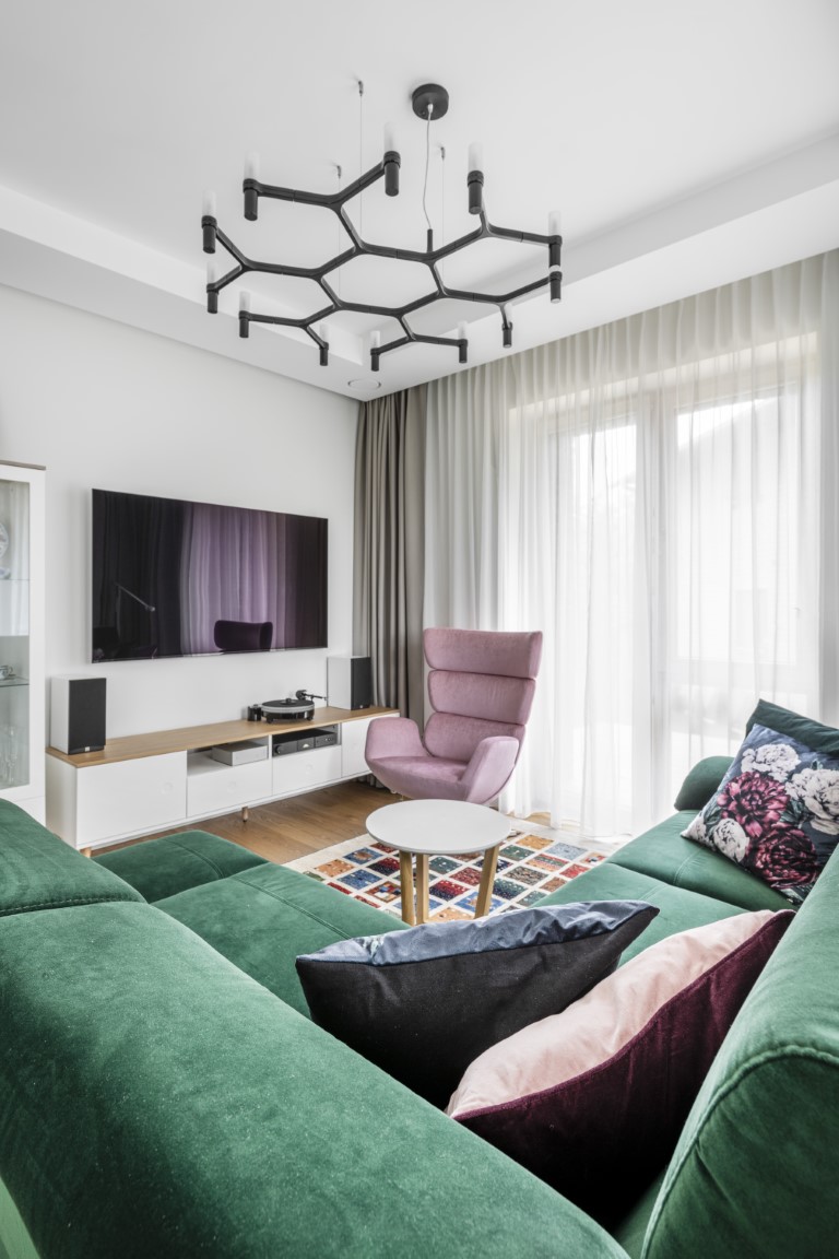 Medines grindys 3305 Bespalve alyva. Medzio stilius