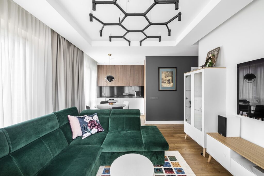 Medines grindys 3305 Bespalve alyva. Medzio stilius