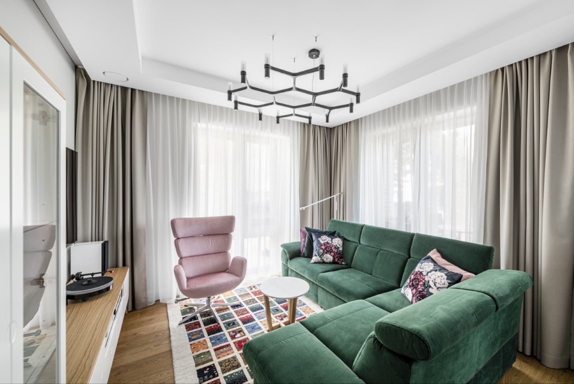 Medines grindys 3305 Bespalve alyva. Medzio stilius