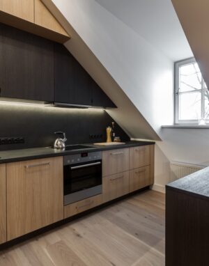 3408 Balta medines grindys Medzio stilius