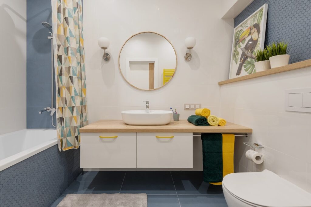 Medinės ąžuolinės grindys: spalva 3081 šviesus riešutas.