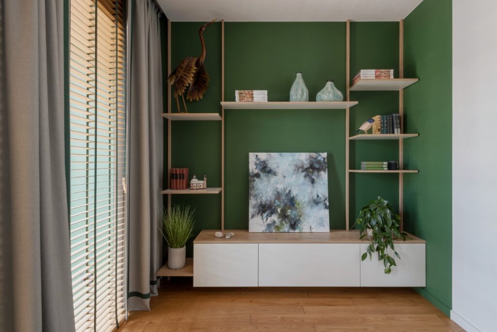 Medinės ąžuolinės grindys: spalva 3081 šviesus riešutas.