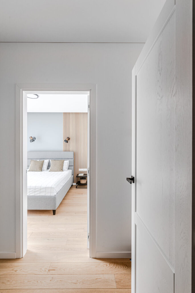 Medinės grindys, parketas, Herringbone 90°: 3408, Balta